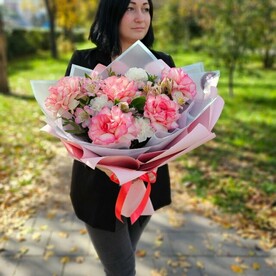 Французские розы, Диантус, Альстромерия, Писташ, Упаковка