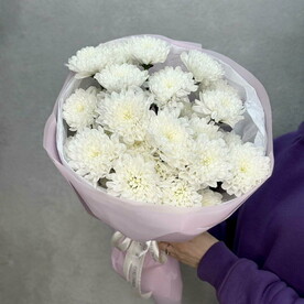 Букет из кустовых хризантем