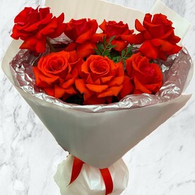 Букет из алых французских роз ❤️