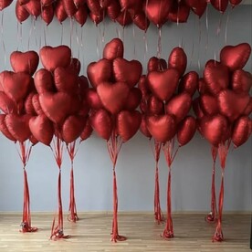 Воздушный шары красные сердца ♥️