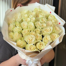 35 роз 40 см