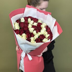 51 роза