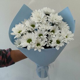 Букет-комплимент из ромашковых хризантем🌸