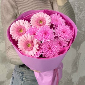 Розовые мечты💕 Букет из розовых хризантем и гербер 💕
