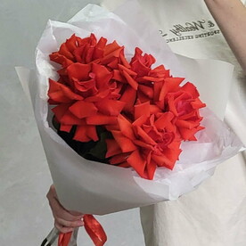 Французские розы в упаковке