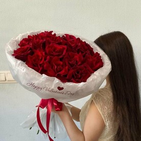 «Романтика в каждом лепестке» моно букет 15 роз