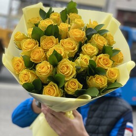 29 желтая Роза