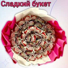Сладкий букет "Roffaello" и "Адель"