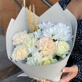 Роза, Гвоздика, Гвоздика кустовая, Хризантема авиатор, Фоамиран, Тишью