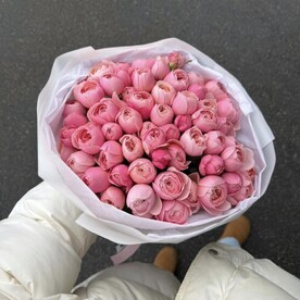 Букет из кустовых розочек