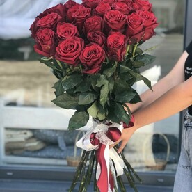 23 красные розы