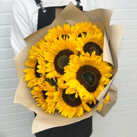 Подсолнухи 9шт в букете flowerstorg n859