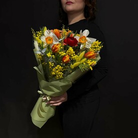 Тюльпан, Нарцисс, Мимоза, Лагурус, Эвкалипт, Пленка матовая