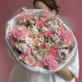 Гвоздика, Ромашка, Гвоздика кустовая, Маттиола, Роза бомбастик, Упаковка