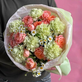 Гвоздика, Роза кустовая, Ромашка кустовая