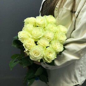 Уважение - букет из 15 роз 60 см в ленте