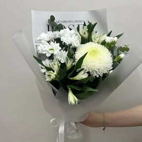 Сборный букет "Чудное мгновение"