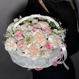 Альстромерия, Роза, Диантус, Корзина