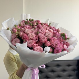 Кустовые розы Леди Бомбастик