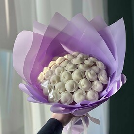Букет из 37 шоколадных пельменей