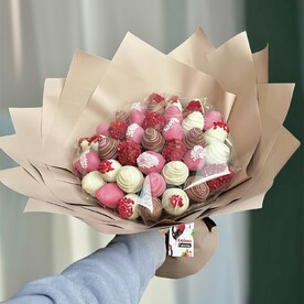 Букет из клубники в шоколаде 41 шт