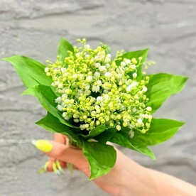 Мини букет из ландышей