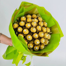 Сладкий подарок букет из конфет Ferrero Rocher Ферреро Роше