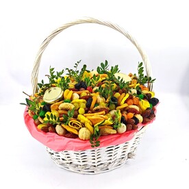 Большая корзина с сухофруктами микс