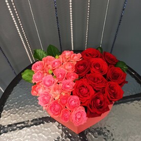 Сердце из роз