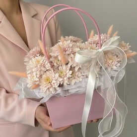 Сумочка с хризантемой и лагурусом🌾