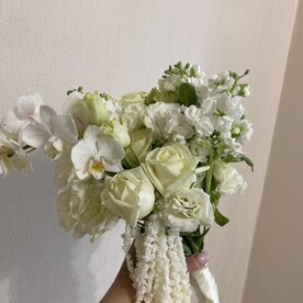 Лизиантус Эустома шт, Роза шт, Маттиола шт, Орхидея шт, Амарант шт, шт