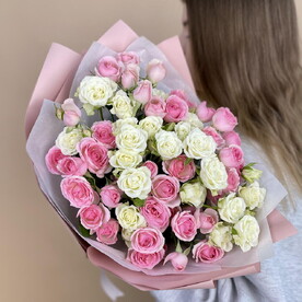 Микс из кустовых роз 11