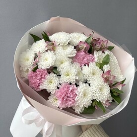 Букет из хризантем и диатусов 🤍🌸