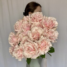 Букет из 15 французских роз pink mondiale