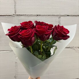 Монобукет из алых роз