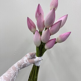 Свадебный букет с лотосами