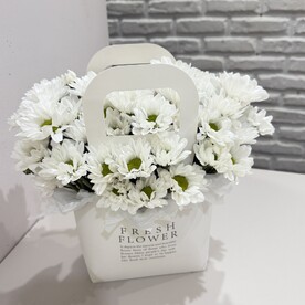 Сумочка с хризантемой ромашкой