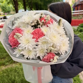 Сборный букет хризантема роза статица