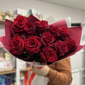 Монобукет из красных роз