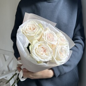 Белые и ароматный розы вип сорта🌷