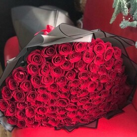 Букет из шикарных роз