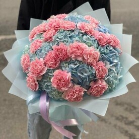 Гвоздика розовая, Гортензия, Дизайнерская упаковка