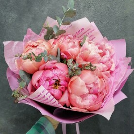 5 peonies