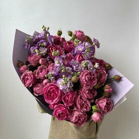 Роза кустовая, Маттиола, Дизайнерская упаковка