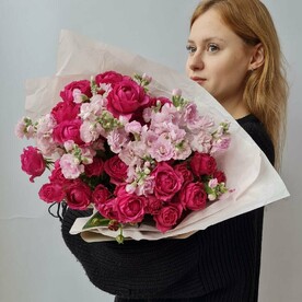 Роза кустовая, Маттиола, Дизайнерская упаковка