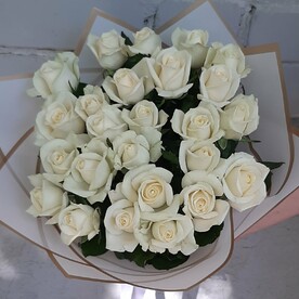 Букет белых роз АВАЛАНЖ
