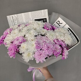 Букет из 13 кустовых хризантем