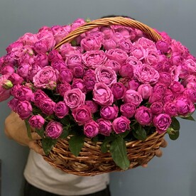 Роза пионовидная кустовая Мисти Баблс, Оазис, Пленка, Корзина, Открытка