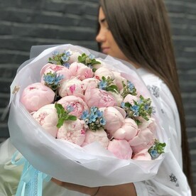 25 Пионов