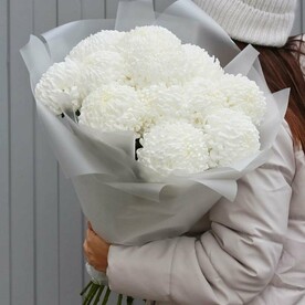 Букет из хризантем